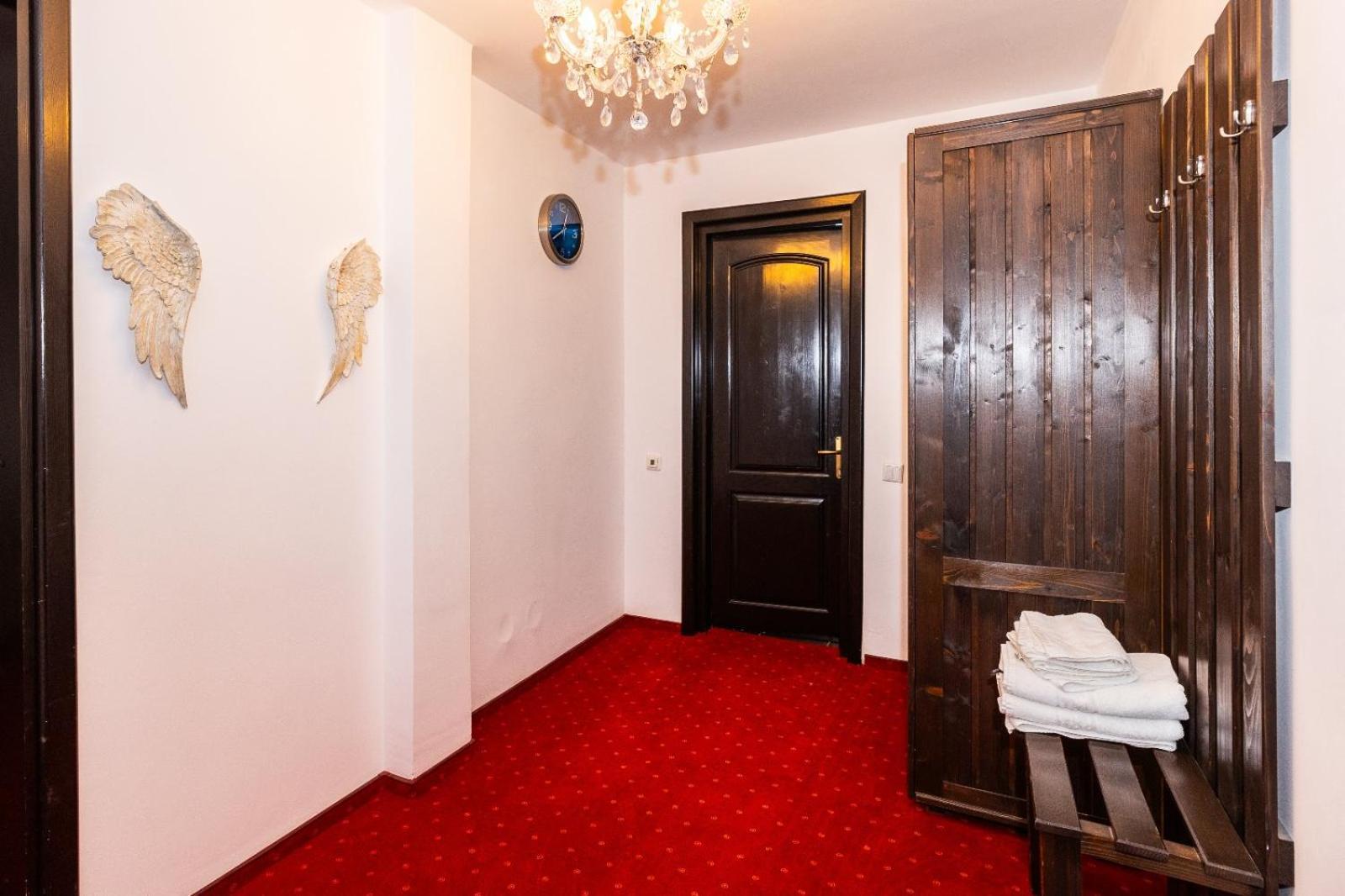 Vila Luca-Hotel Şirnea Εξωτερικό φωτογραφία