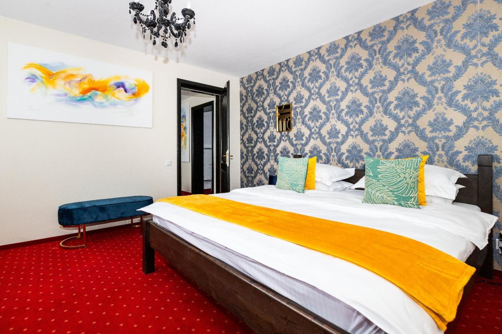 Vila Luca-Hotel Şirnea Εξωτερικό φωτογραφία