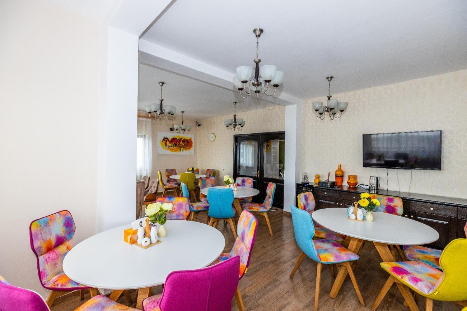 Vila Luca-Hotel Şirnea Εξωτερικό φωτογραφία